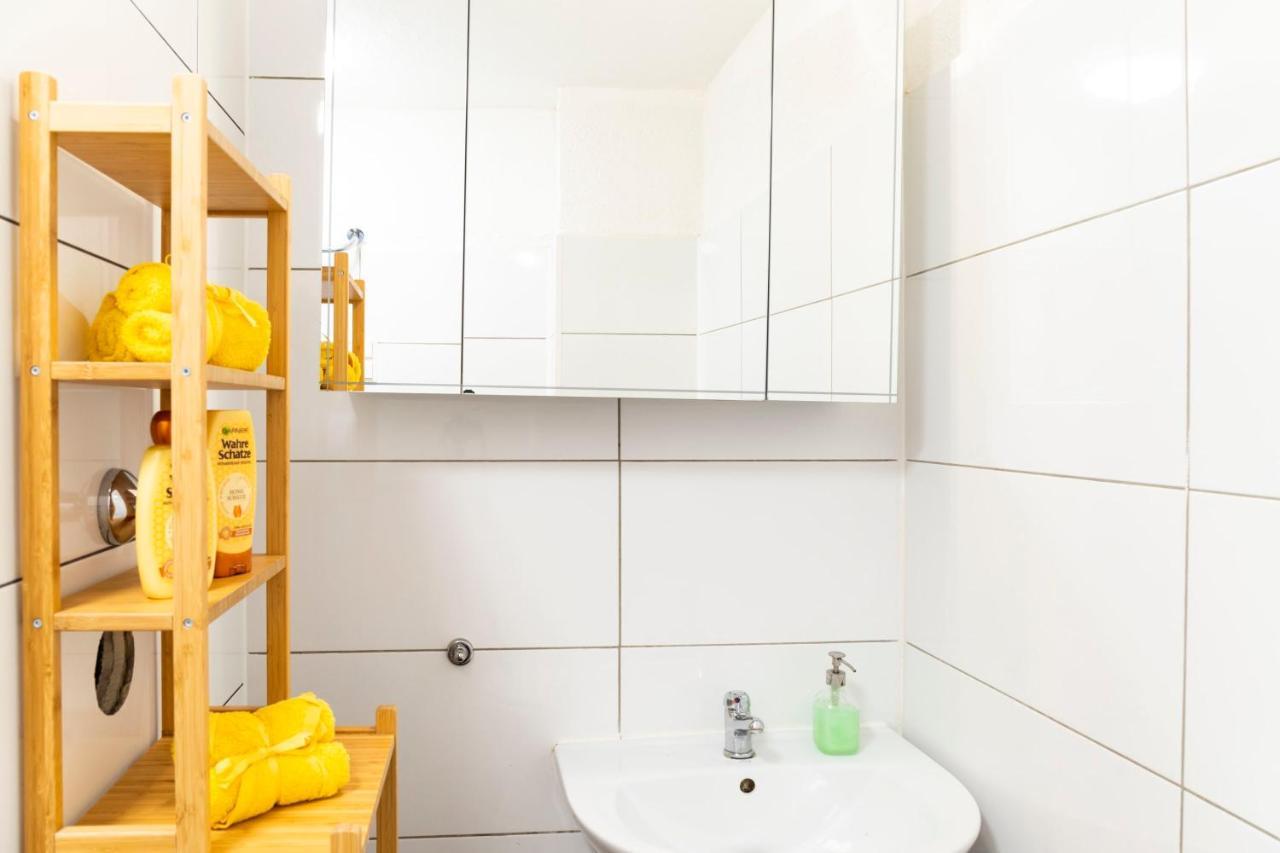 Bright 2 Bedroom In Convinient Location Berlim
