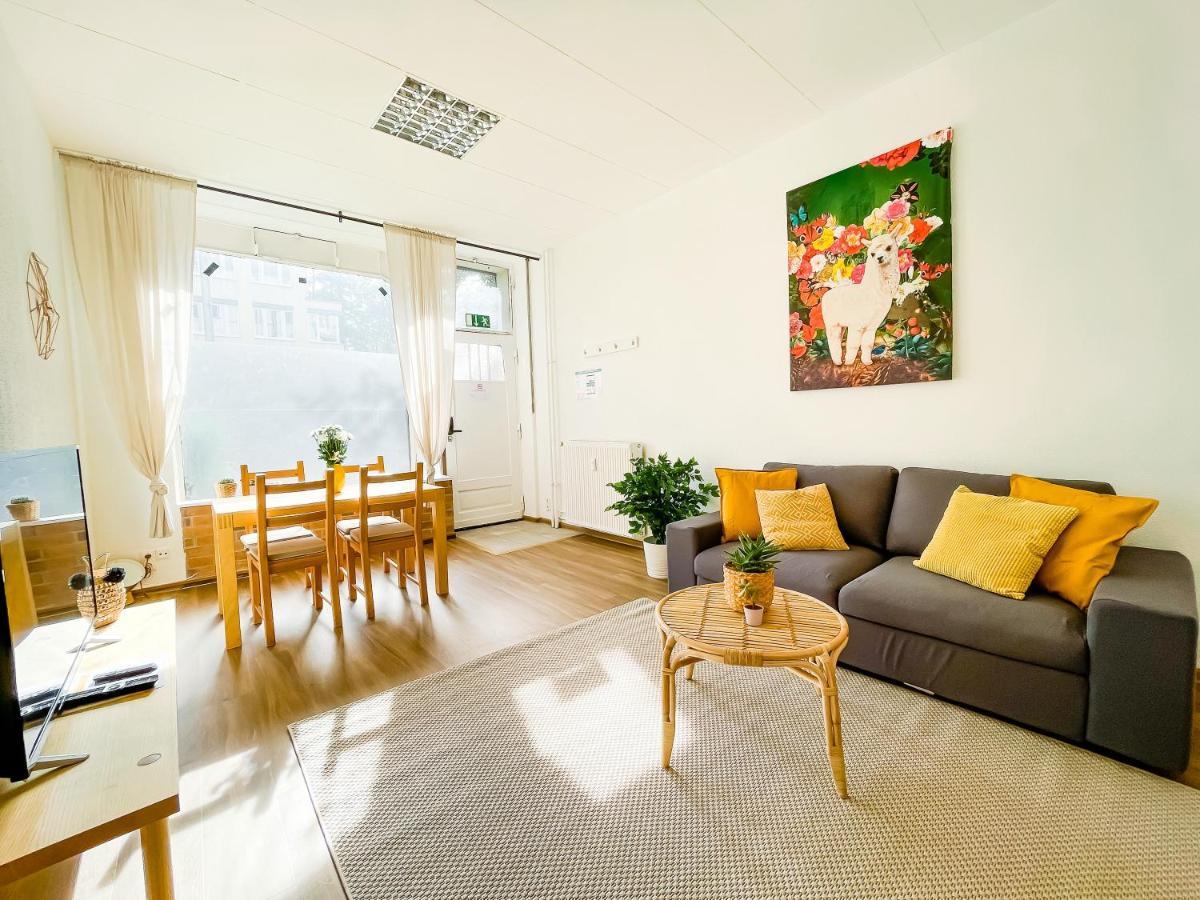 Bright 2 Bedroom In Convinient Location * Berlim