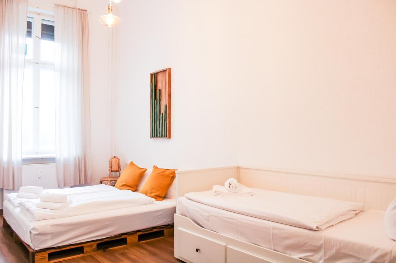 Bright 2 Bedroom In Convinient Location Berlim