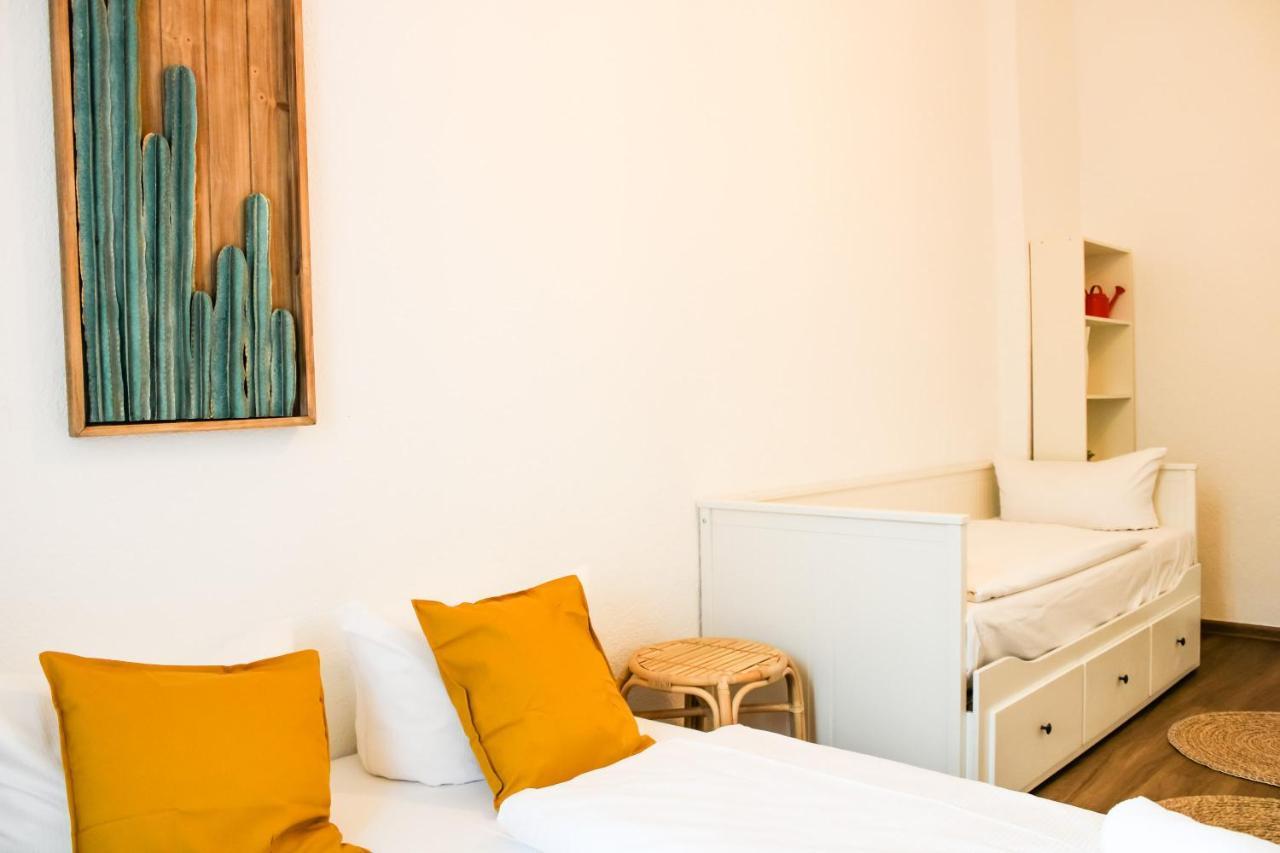 Apartamento Bright 2 Bedroom In Convinient Location Berlim