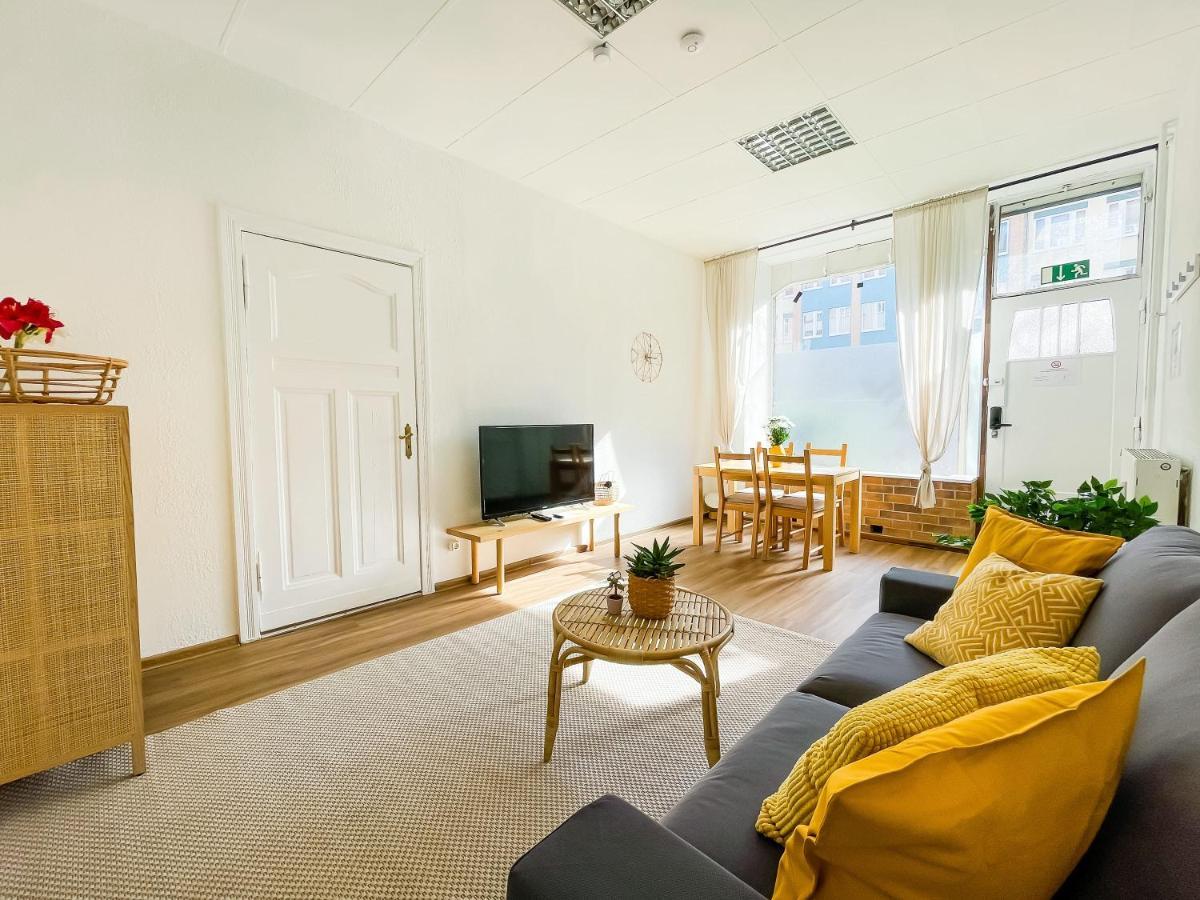 Bright 2 Bedroom In Convinient Location Berlim
